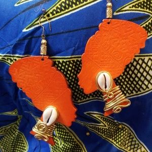 Jewelry - Lady Africa Earrings Custom made. Jewelry - Lady Africa Earrings Custom made.